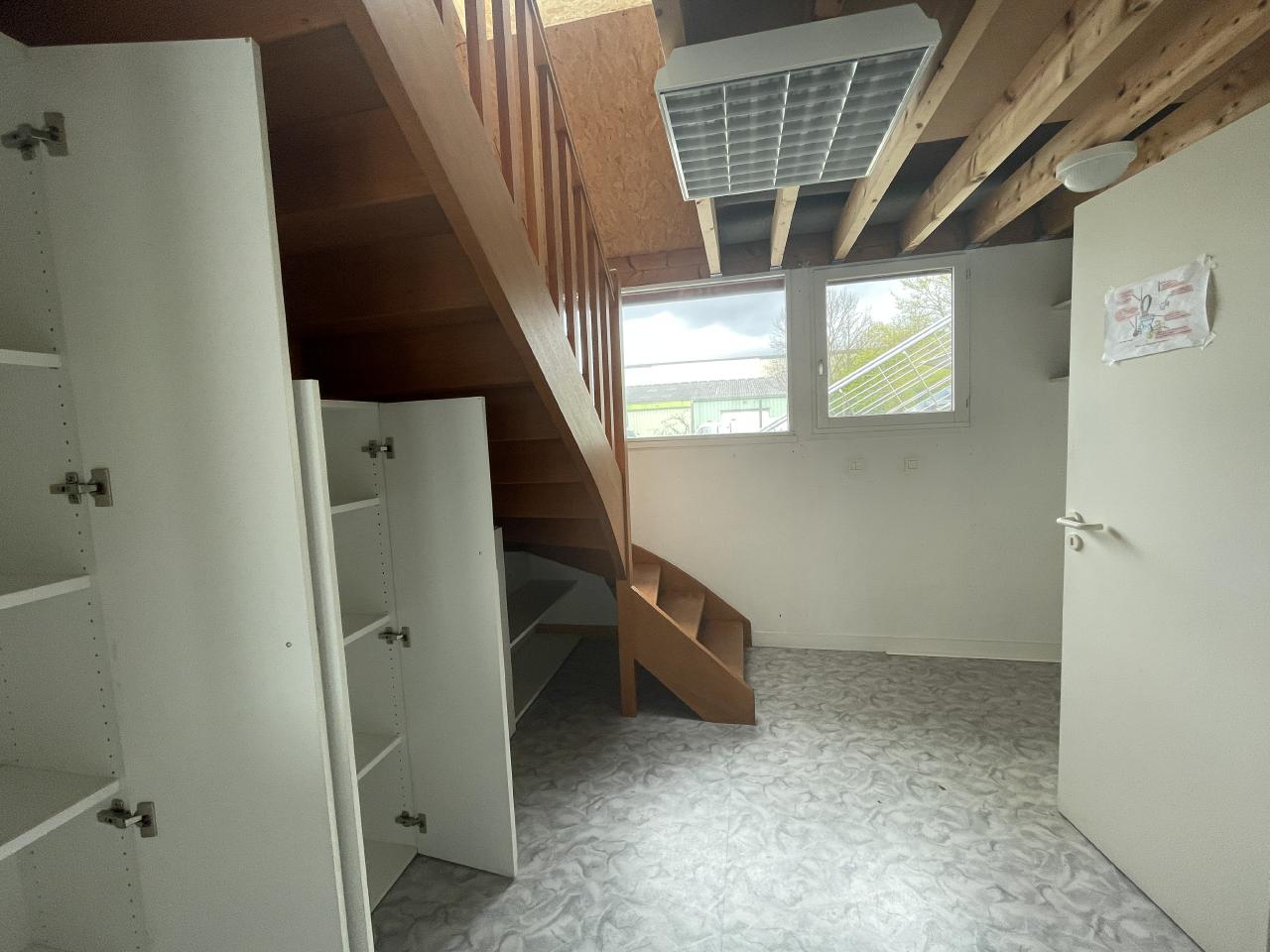 Bureau Thorigné-Fouillard 82m² Location bureau Thorigné-Fouillard Ille-et-Vilaine OLBUR2422006 2